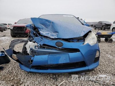 Piąte zdjęcie samochodu w środku: 2012 TOYOTA PRIUS C VIN:JTDKDTB34C1527107 - miniatura