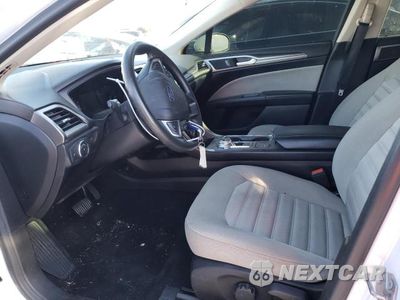Zdjęcie 7 z 13 samochodu: 2019 FORD FUSION S VIN:3FA6P0G77KR213402 - miniatura