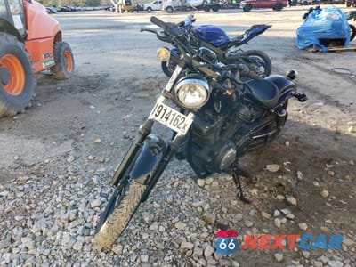 Drugie zdjęcie samochodu z przodu: 2017 YAMAHA XVS950 CU VIN:JYAVN05E0HA013070 - miniatura
