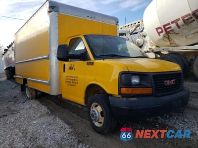 2014 GMC SAVANA CUTAWAY G3500 1GD374CG9E1907643 - główne zdjęcie licytacji z USA - miniatura