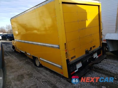 Trzecie zdjęcie samochodu z tyłu: 2014 GMC SAVANA CUTAWAY G3500 VIN:1GD374CG9E1907643 - miniatura