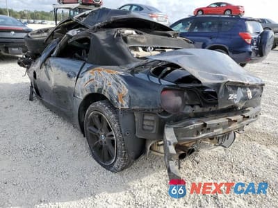 Drugie zdjęcie samochodu z przodu: 2003 BMW Z4 3.0 VIN:4USBT53483LU03197 - miniatura