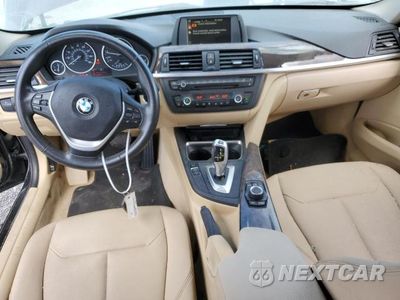 Zdjęcie 8 z 12 samochodu: 2015 BMW 328 I VIN:WBA3A5G5XFNS90300 - miniatura