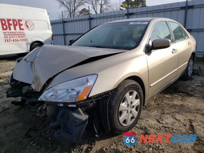 2003 HONDA ACCORD LX 3HGCM56373G710515 - główne zdjęcie licytacji z USA - miniatura