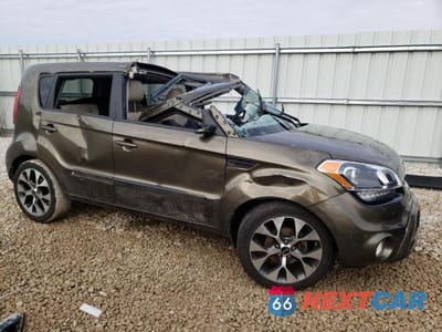 Czwarte zdjęcie samochodu z boku: 2012 KIA SOUL + VIN:KNDJT2A64C7465581 - miniatura