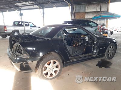 Trzecie zdjęcie samochodu z tyłu: 2004 MERCEDES-BENZ SLK 230 KOMPRESSOR VIN:WDBKK49F74F303635 - miniatura