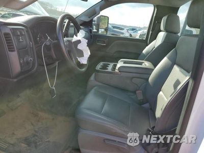Zdjęcie 7 z 12 samochodu: 2018 CHEVROLET SILVERADO C2500 HEAVY DUTY VIN:1GC0CUEGXJZ235605 - miniatura