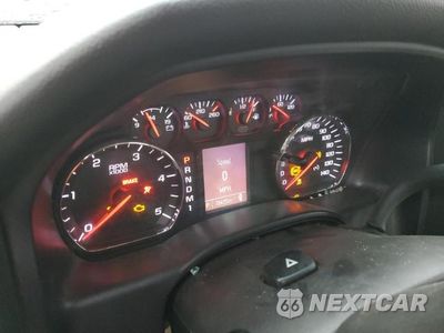 Zdjęcie 8 z 10 samochodu: 2015 CHEVROLET SILVERADO C3500 VIN:1GB3CYC80FF602914 - miniatura