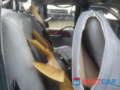 Zdjęcie 10 z 13 samochodu: 2006 FORD F350 SUPER DUTY VIN:1FTWW33P86EB54101 - miniatura