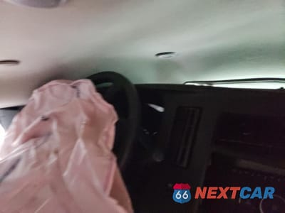 Zdjęcie 8 z 10 samochodu: 2018 CHEVROLET EXPRESS G3500 VIN:1HA3GTCG6JN003102 - miniatura