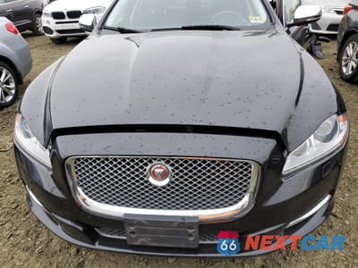 Zdjęcie 11 z 12 samochodu: 2015 JAGUAR XJ VIN:SAJWJ1CD7F8V75252 - miniatura