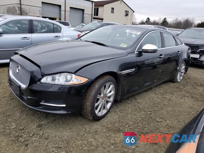 2015 JAGUAR XJ SAJWJ1CD7F8V75252 - główne zdjęcie licytacji z USA - miniatura