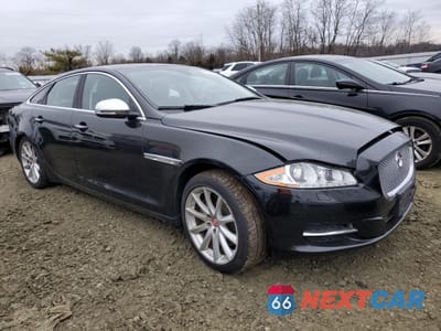 Czwarte zdjęcie samochodu z boku: 2015 JAGUAR XJ VIN:SAJWJ1CD7F8V75252 - miniatura