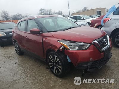Czwarte zdjęcie samochodu z boku: 2020 NISSAN KICKS SV VIN:3N1CP5CV4LL522119 - miniatura