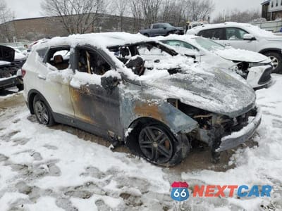 Czwarte zdjęcie samochodu z boku: 2017 HYUNDAI SANTA FE SPORT VIN:5XYZUDLB1HG410604 - miniatura