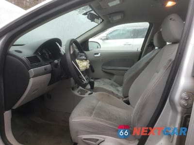 Zdjęcie 7 z 12 samochodu: 2008 PONTIAC G5 VIN:1G2AJ55F087152914 - miniatura