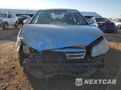 Piąte zdjęcie samochodu w środku: 2010 HYUNDAI ELANTRA BLUE VIN:KMHDU4AD2AU165603 - miniatura