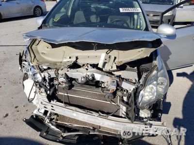 Zdjęcie 11 z 12 samochodu: 2011 TOYOTA PRIUS VIN:JTDKN3DU1B0281639 - miniatura