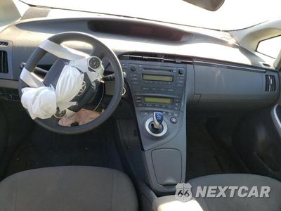 Zdjęcie 8 z 12 samochodu: 2011 TOYOTA PRIUS VIN:JTDKN3DU1B0281639 - miniatura