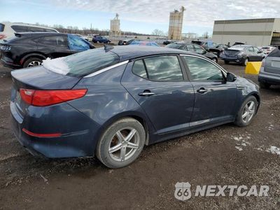 Trzecie zdjęcie samochodu z tyłu: 2015 KIA OPTIMA LX VIN:KNAGM4A74F5555533 - miniatura