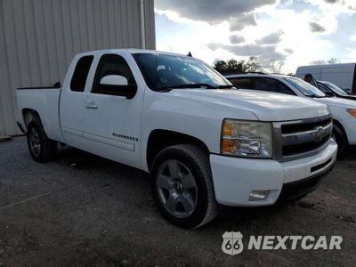 Czwarte zdjęcie samochodu z boku: 2009 CHEVROLET SILVERADO C1500 LTZ VIN:1GCEC39J99Z205965 - miniatura