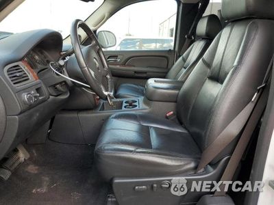 Zdjęcie 7 z 12 samochodu: 2009 CHEVROLET SILVERADO C1500 LTZ VIN:1GCEC39J99Z205965 - miniatura