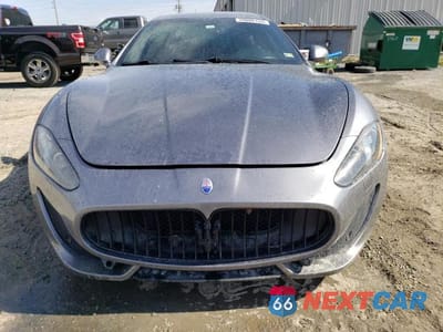 Piąte zdjęcie samochodu w środku: 2014 MASERATI GRANTURISMO S VIN:ZAM45VLA5E0078930 - miniatura