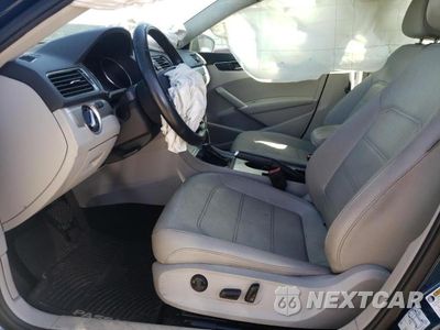Zdjęcie 7 z 12 samochodu: 2019 VOLKSWAGEN PASSAT WOLFSBURG VIN:1VWLA7A32KC011351 - miniatura
