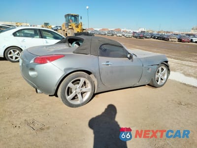 Trzecie zdjęcie samochodu z tyłu: 2006 PONTIAC SOLSTICE VIN:1G2MB33B66Y000402 - miniatura