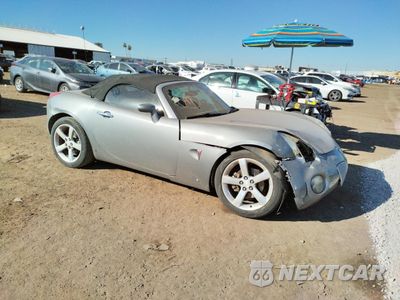 Czwarte zdjęcie samochodu z boku: 2006 PONTIAC SOLSTICE VIN:1G2MB33B66Y000402 - miniatura