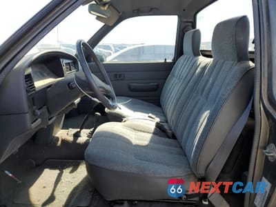 Zdjęcie 7 z 13 samochodu: 1989 TOYOTA PICKUP 1/2 TON SHORT WHEELBASE DLX VIN:JT4VN01DXK2000300 - miniatura