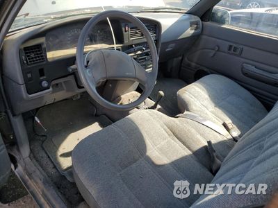 Zdjęcie 8 z 13 samochodu: 1989 TOYOTA PICKUP 1/2 TON SHORT WHEELBASE DLX VIN:JT4VN01DXK2000300 - miniatura