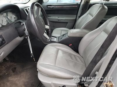 Zdjęcie 7 z 12 samochodu: 2006 CHRYSLER 300 TOURING VIN:2C3KA53G06H122037 - miniatura