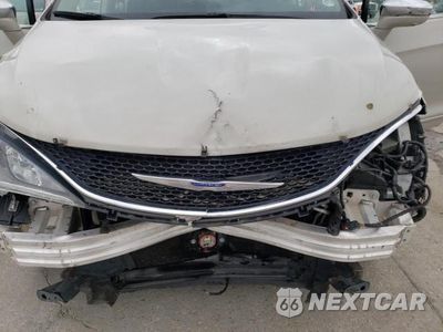 Zdjęcie 12 z 14 samochodu: 2019 CHRYSLER PACIFICA LIMITED VIN:2C4RC1GG9KR603769 - miniatura
