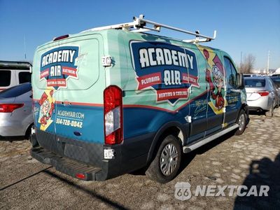 Trzecie zdjęcie samochodu z tyłu: 2016 FORD TRANSIT T-250 VIN:1FTYR1ZM1GKA70352 - miniatura