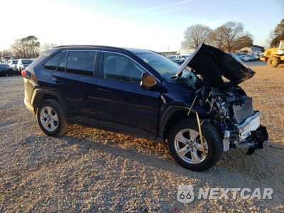Czwarte zdjęcie samochodu z boku: 2021 TOYOTA RAV4 XLE VIN:2T3W1RFV5MW174503 - miniatura