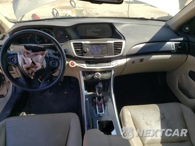 Zdjęcie 8 z 14 samochodu: 2015 HONDA ACCORD TOURING HYBRID VIN:1HGCR6F70FA012843 - miniatura