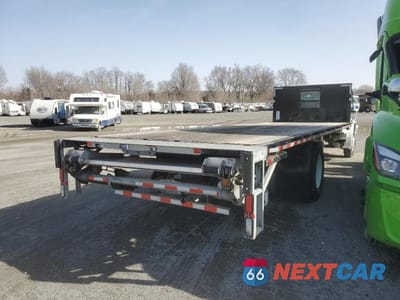 Czwarte zdjęcie samochodu z boku: 2021 FREIGHTLINER M2 106 MEDIUM DUTY VIN:3ALACWFC2MDMJ8612 - miniatura