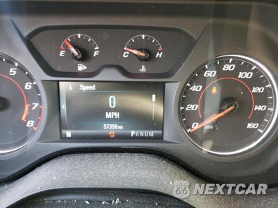 Zdjęcie 9 z 12 samochodu: 2018 CHEVROLET CAMARO LT VIN:1G1FB1RX0J0175224 - miniatura