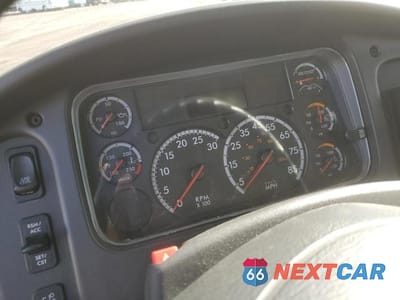 Zdjęcie 8 z 10 samochodu: 2021 FREIGHTLINER M2 106 MEDIUM DUTY VIN:3ALACWFC2MDMJ8612 - miniatura