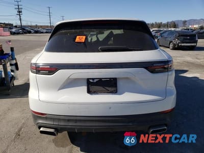 Zdjęcie 6 z 13 samochodu: 2021 PORSCHE CAYENNE VIN:WP1AA2AY2MDA07739 - miniatura