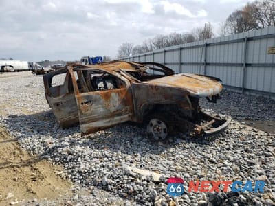 Czwarte zdjęcie samochodu z boku: 2018 CADILLAC ESCALADE ESV PREMIUM LUXURY VIN:1GYS3JKJ0JR153027 - miniatura