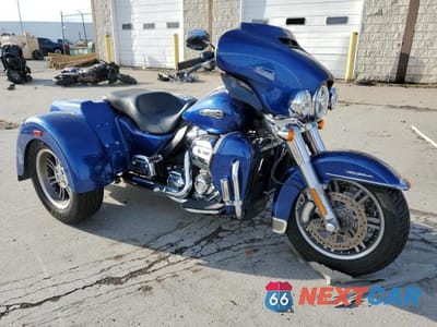 2017 HARLEY-DAVIDSON FLHTCUTG TRI GLIDE ULTRA 1HD1MAD18HB858557 - główne zdjęcie licytacji z USA - miniatura