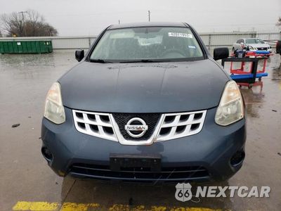 Piąte zdjęcie samochodu w środku: 2013 NISSAN ROGUE S VIN:JN8AS5MT9DW501671 - miniatura