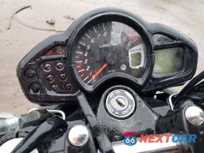 Zdjęcie 8 z 10 samochodu: 2013 SUZUKI SV650 VIN:JS1VP55A1D2100161 - miniatura
