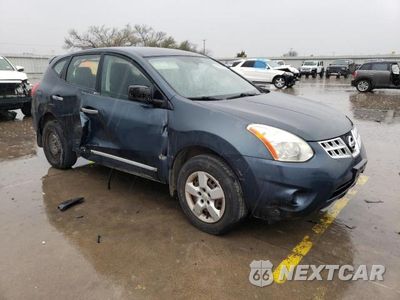 Czwarte zdjęcie samochodu z boku: 2013 NISSAN ROGUE S VIN:JN8AS5MT9DW501671 - miniatura