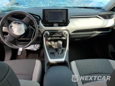Zdjęcie 8 z 12 samochodu: 2021 TOYOTA RAV4 XLE VIN:2T3W1RFV5MW174503 - miniatura