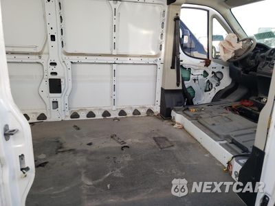 Zdjęcie 11 z 14 samochodu: 2019 RAM PROMASTER 2500 2500 HIGH VIN:3C6TRVDG5KE551128 - miniatura