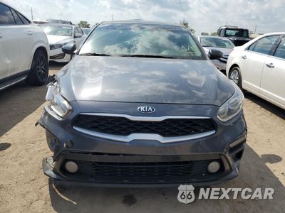 Piąte zdjęcie samochodu w środku: 2021 KIA FORTE FE VIN:3KPF24AD3ME292463 - miniatura