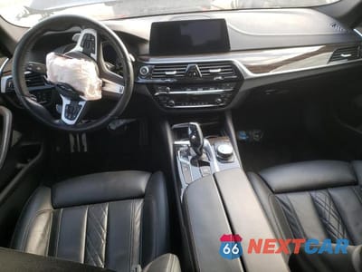 Zdjęcie 8 z 12 samochodu: 2020 BMW Motorrad M550XI VIN:WBAJS7C08LBN56730 - miniatura